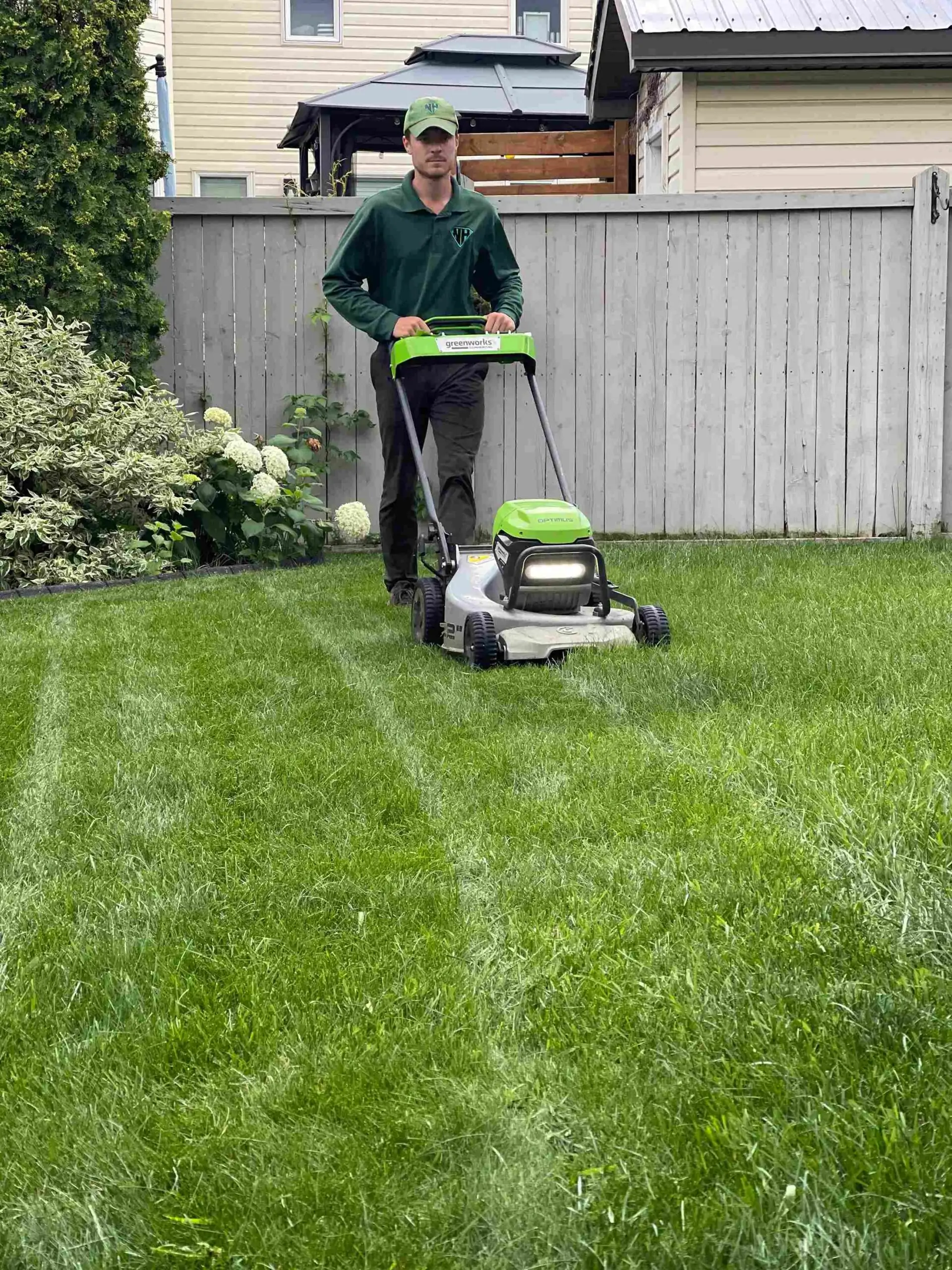 Electric Lawnmowing