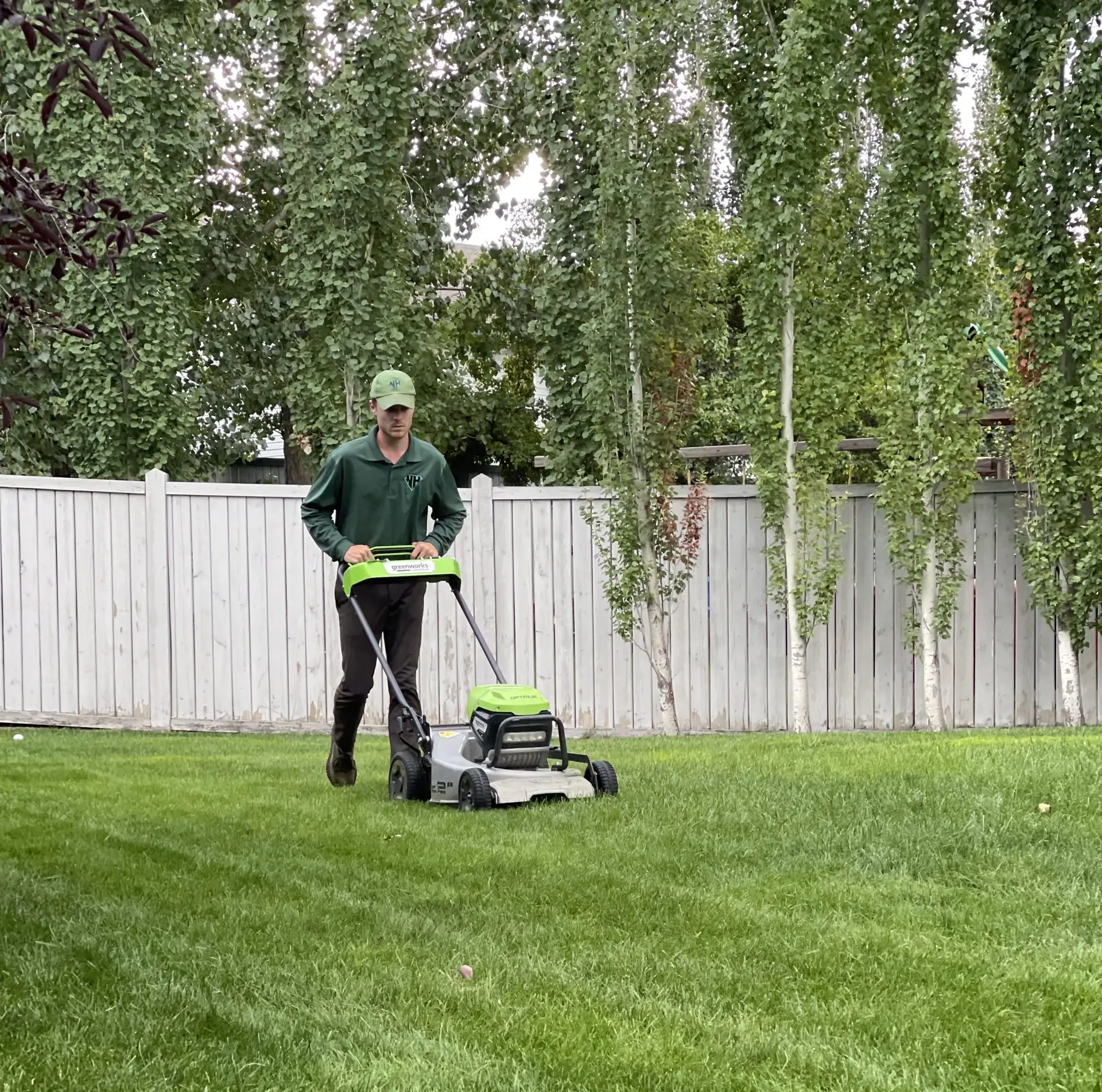 Electric Lawnmowing by NH Hero